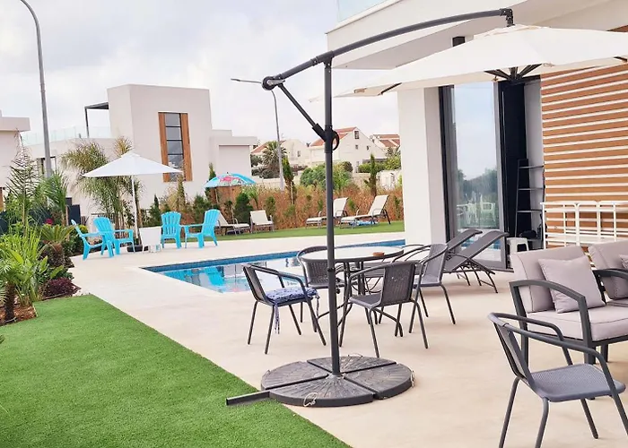 By The - Emerald Seaview